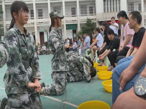 爸爸媽媽您們辛苦啦